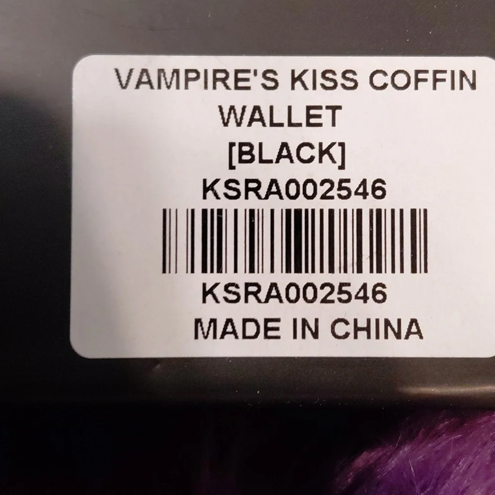 KILLSTAR VAMPIRES KILL COFFIN WALLET BLACK ZIP ROUND CLOSURE CROSS PULL CHARM - Picture 3 of 14